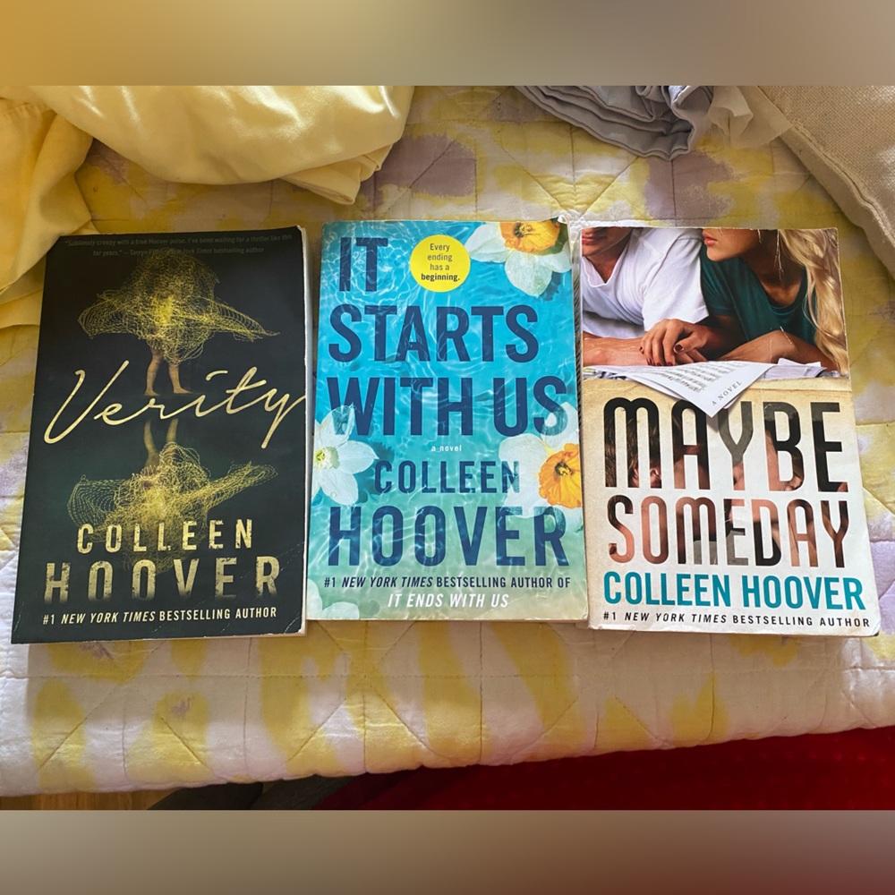 3 COLLEEN HOOVER BOOKS